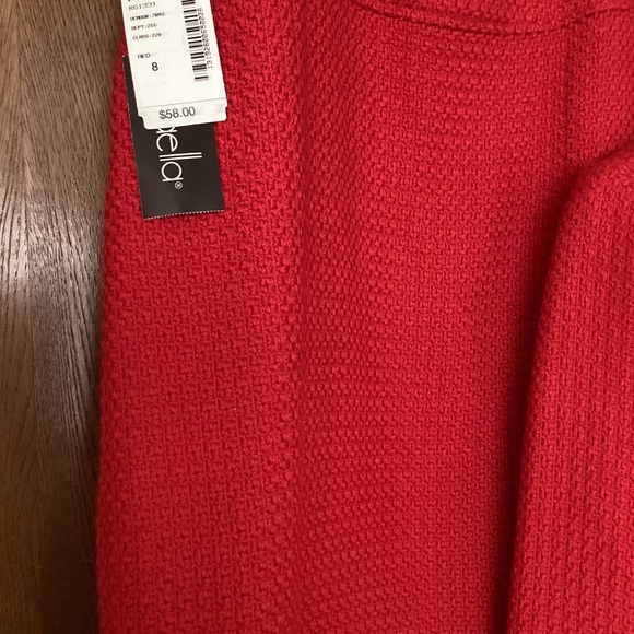 Red skirt suit size 8 - Picture 2 of 4